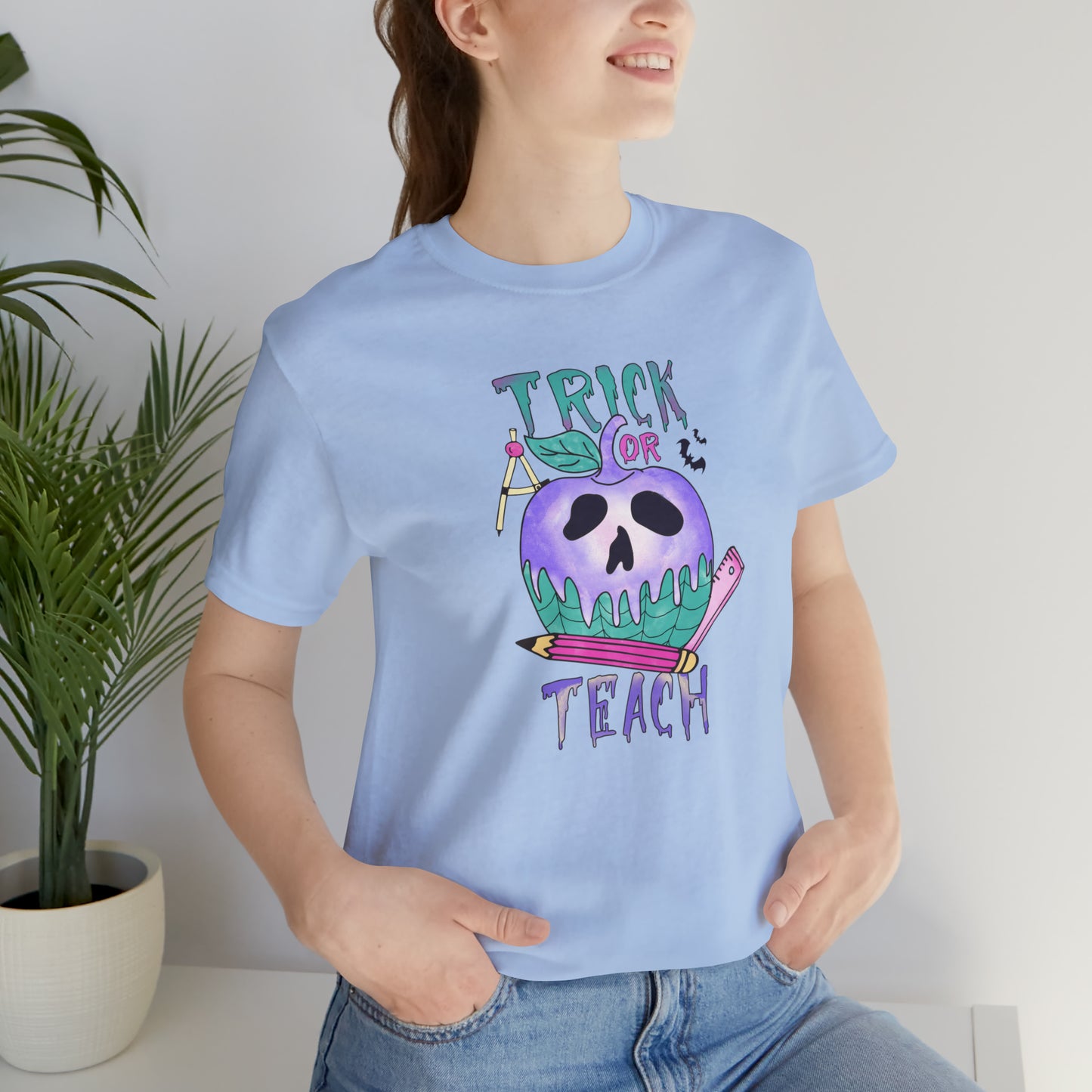 Trick or Teach Skull Apple